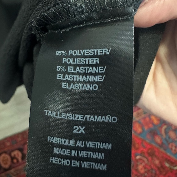 Little Black Dress - Picture 4 of 4